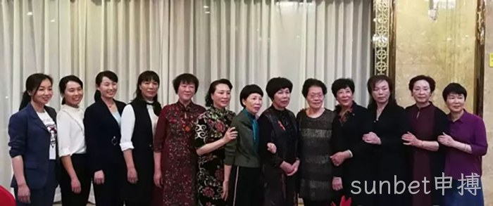 汪月霞率“六连”老战士来sunbet申搏参观指导
